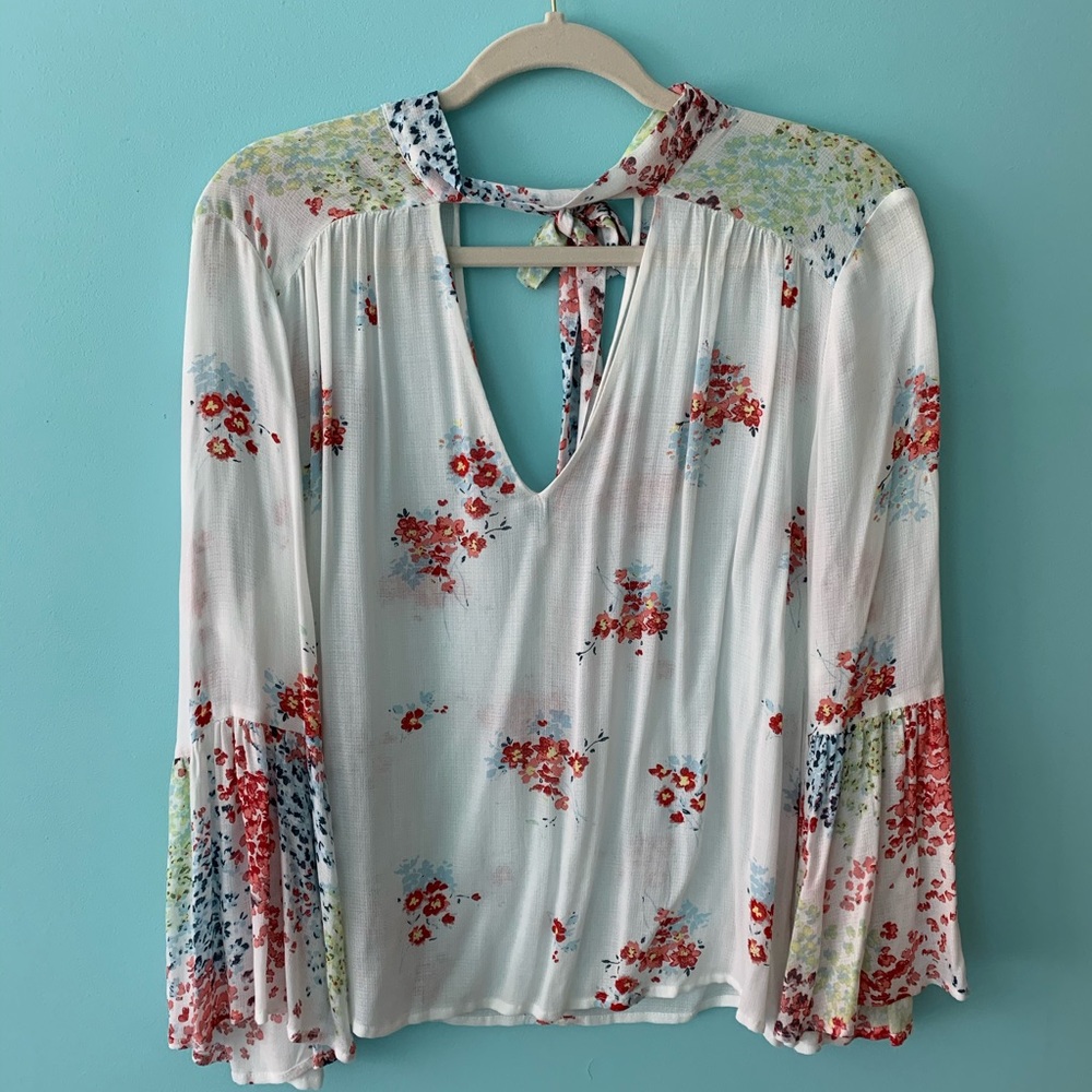 Lucky Brand Tie-Neck Bell-Sleeve Peasant Top